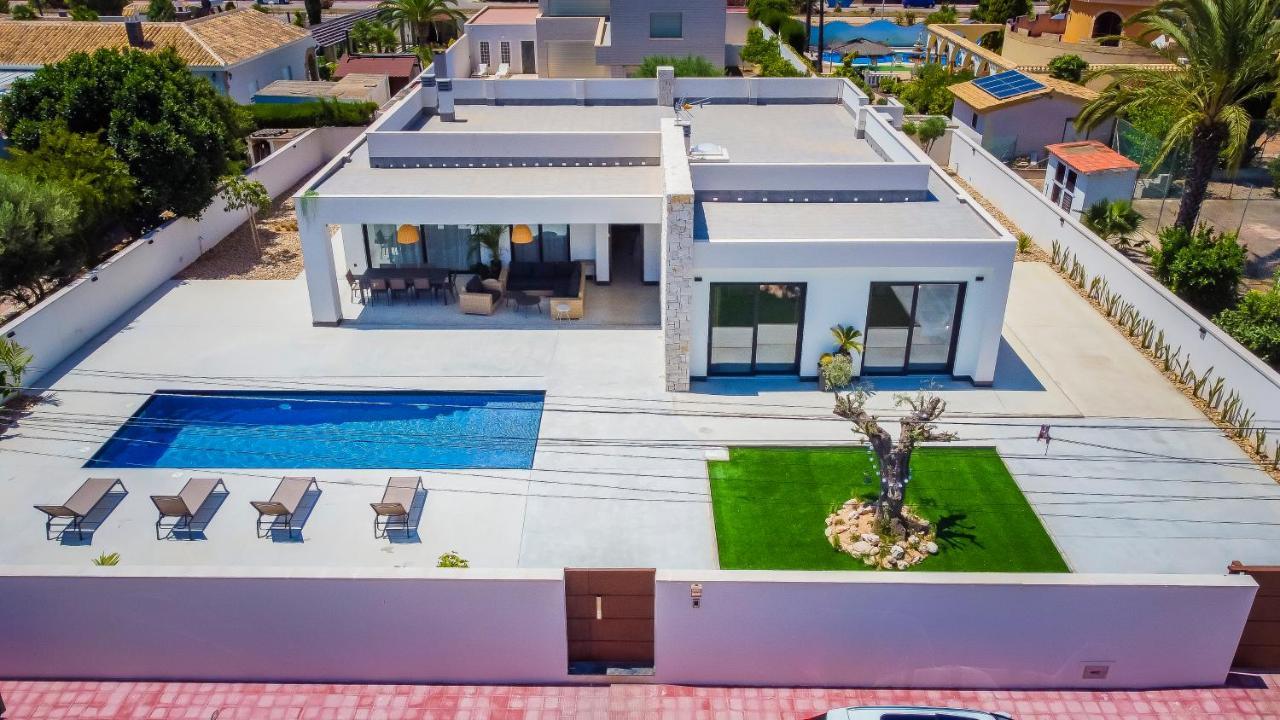 טורבייחה Villa Mi Luna מראה חיצוני תמונה